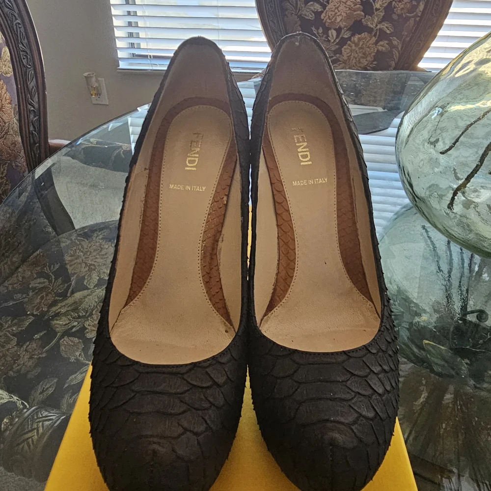 Fendi Black Textured Women's Heels - Picture 1 of 12